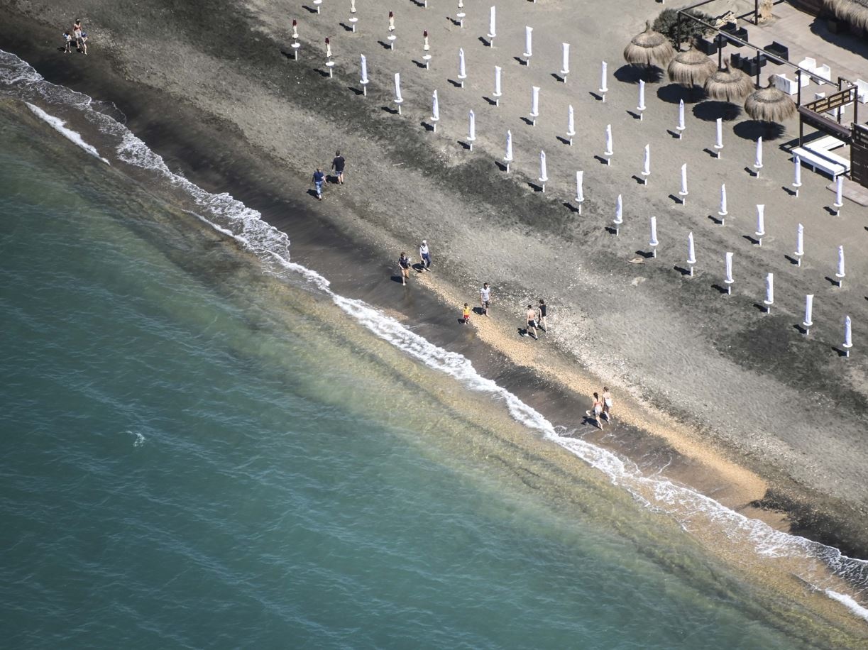 Italia che affonda. Entro il 2100 il mare si riprenderà quasi metà delle spiagge