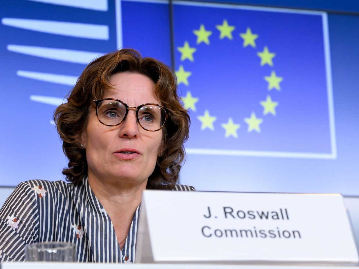 L'Europa in ritardo sull'ambiente: la Commissione UE lancia l'allarme sui costi dell'inazione