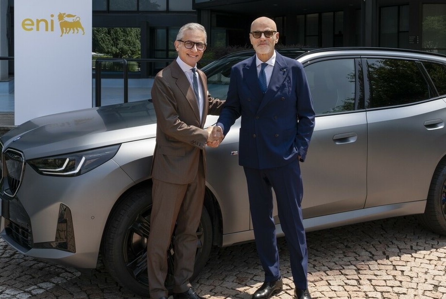 Eni e BMW Italia rafforzano l’alleanza per una mobilità a basse emissioni tra biocarburanti e ricariche elettriche