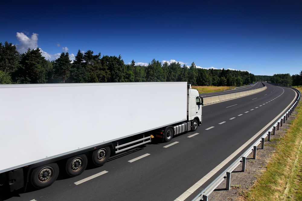 Maggio conferma il trend negativo dei veicoli industriali (-18,7%). Trattori pesanti nella bufera (-24,8%)