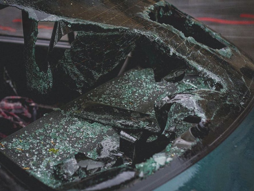 Incidenti stradali: quando il criminale alla guida indossa una divisa