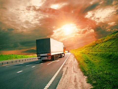 Cala l'inverno sul settore dei veicoli industriali: novembre a -24,6%