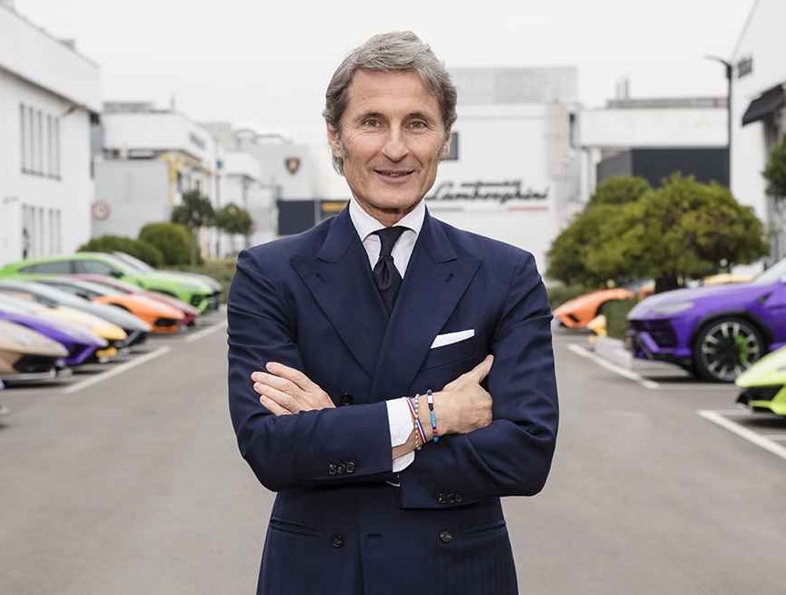 Automobili Lamborghini accelera nel 2024: superata per la prima volta la soglia dei 3 miliardi di euro di fatturato