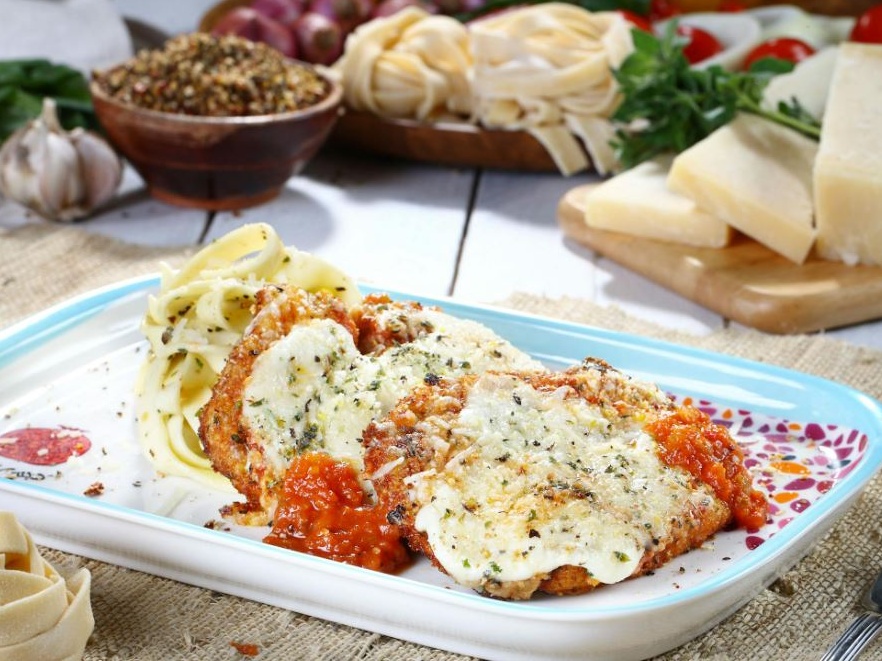 Chicken parmesan: breve storia triste di allucinazione gastronomica made in Usa