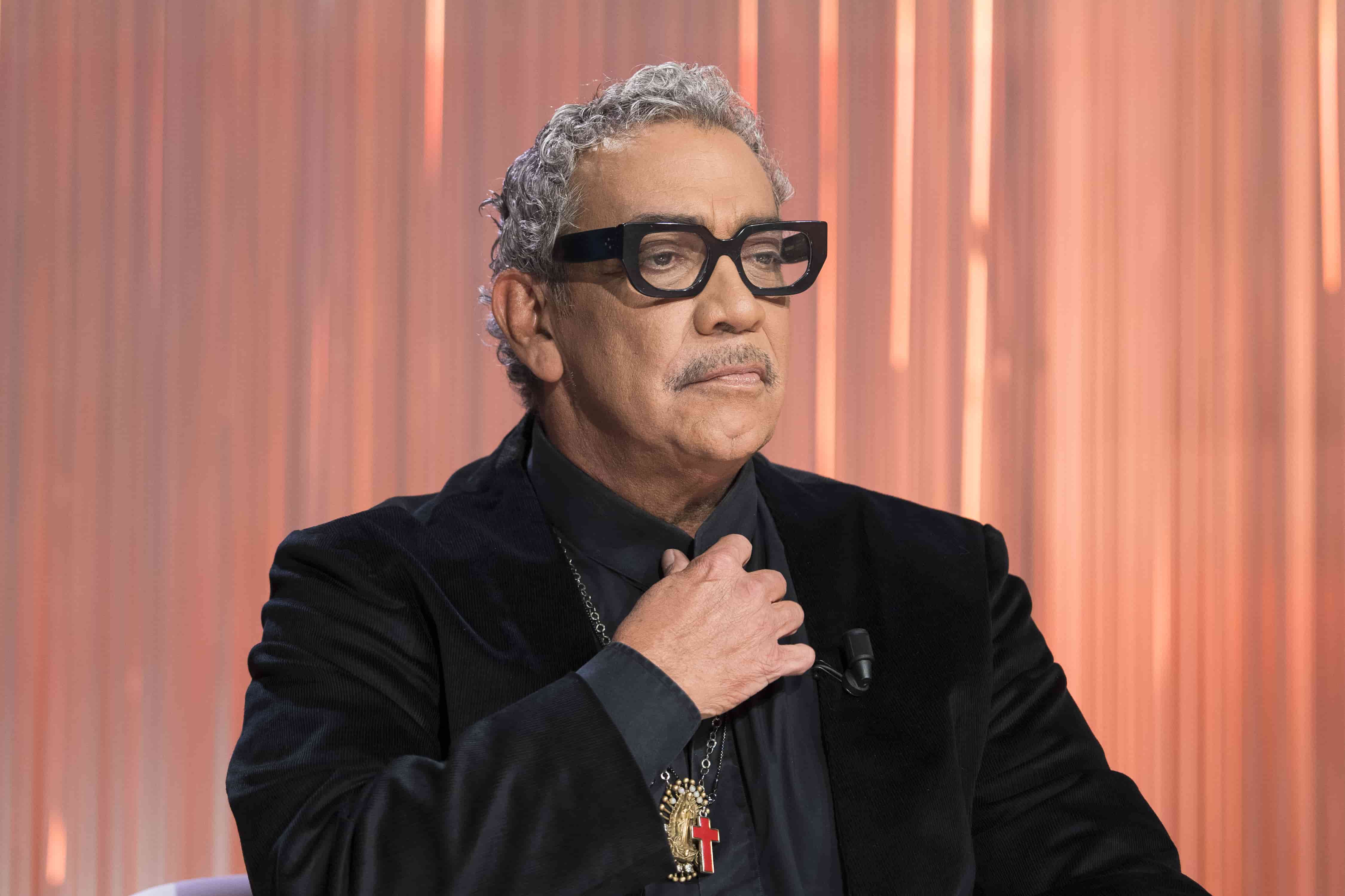 Guillermo mano lesta