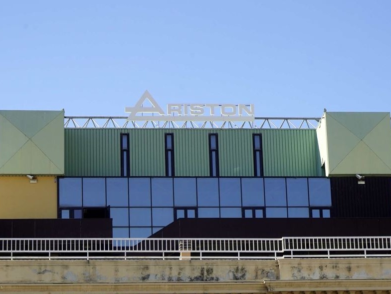 Sanremo: il Festival potrebbe cambiare gestione dal 2026, il TAR ordina una gara pubblica