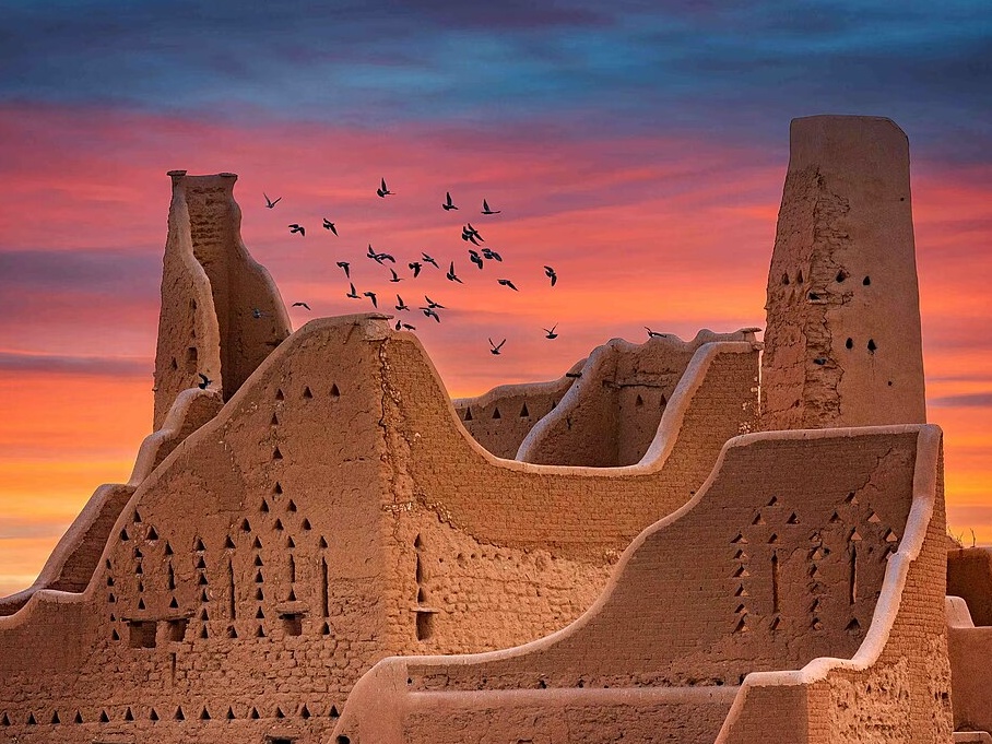 Lusso e sperimentazione: l'Arabia Saudita ridisegna il mercato dell'arte