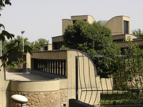 Il tesoro nascosto: la collezione segreta di capolavori moderni a Teheran