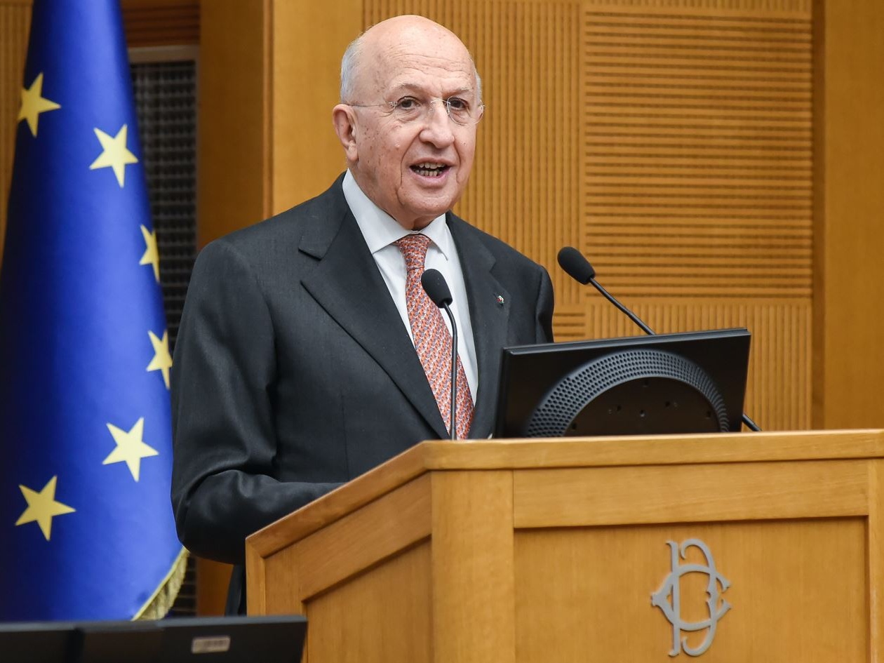 Abi, Patuelli: Le regole del diritto prevalgano sui progressi delle tecnologie