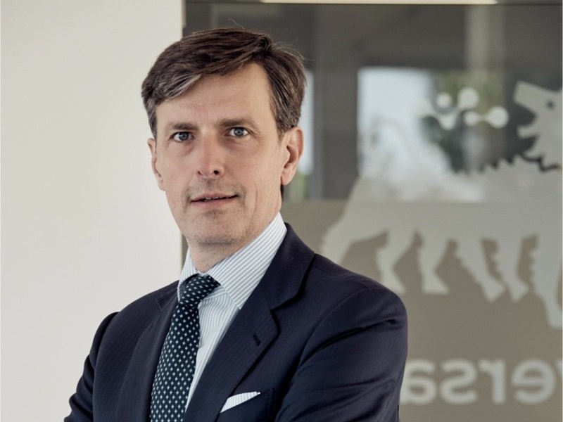 Versalis accelera sulla circolarità con Hoop, la nuova frontiera del riciclo chimico presentata a Mantova