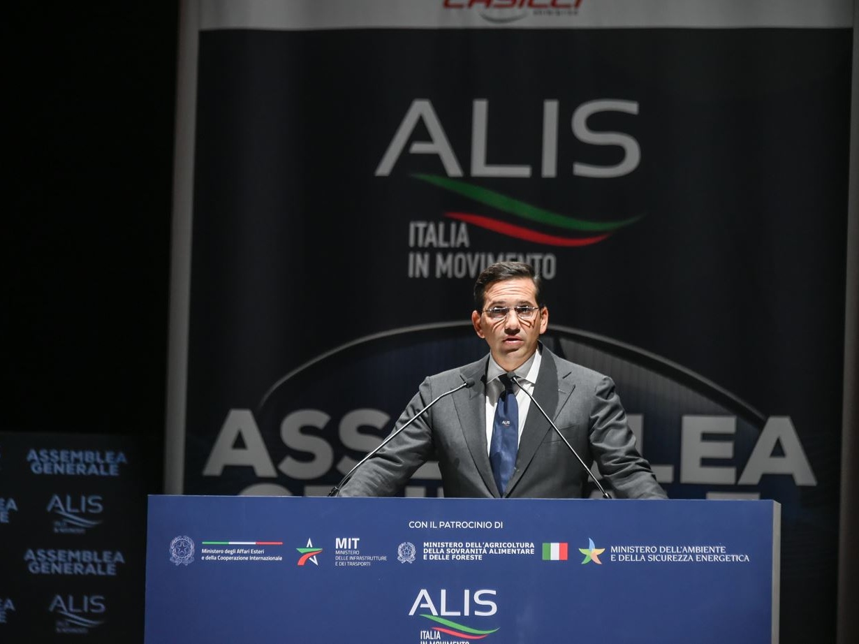ALIS rilancia la sfida della logistica italiana: sostenibilità, innovazione e visione europea nella relazione del presidente Grimaldi