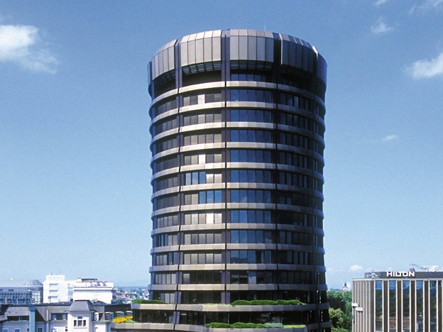 Dazi, incertezza e vulnerabilità: il nuovo allarme della BRI sulla stabilità globale