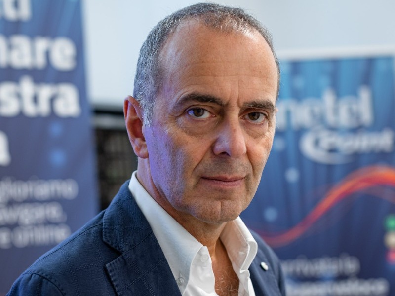 Planetel: accordo per l'acquisizione di Suardi