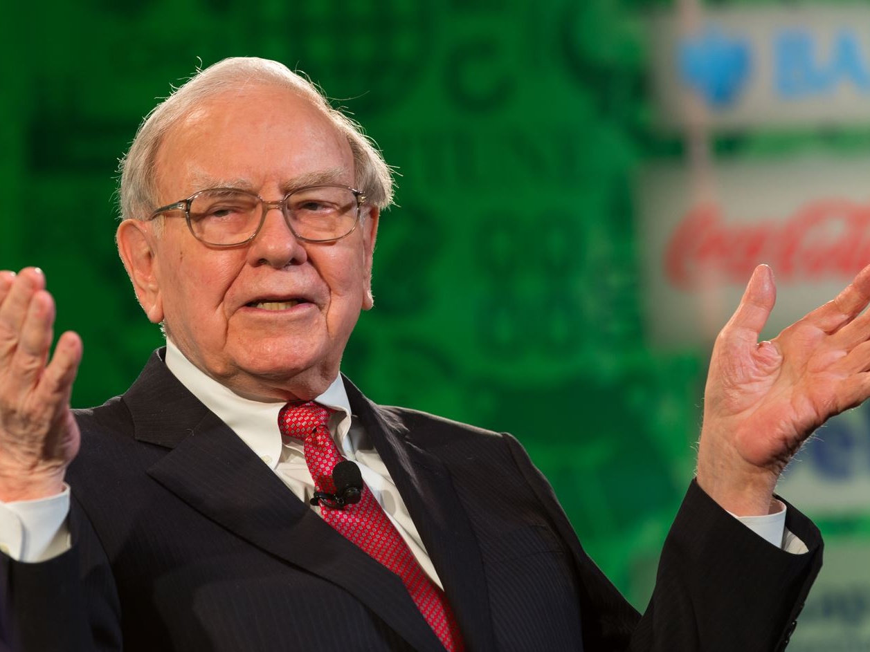 Buffett anticipa il suo testamento, ''Padre Tempo vince sempre''