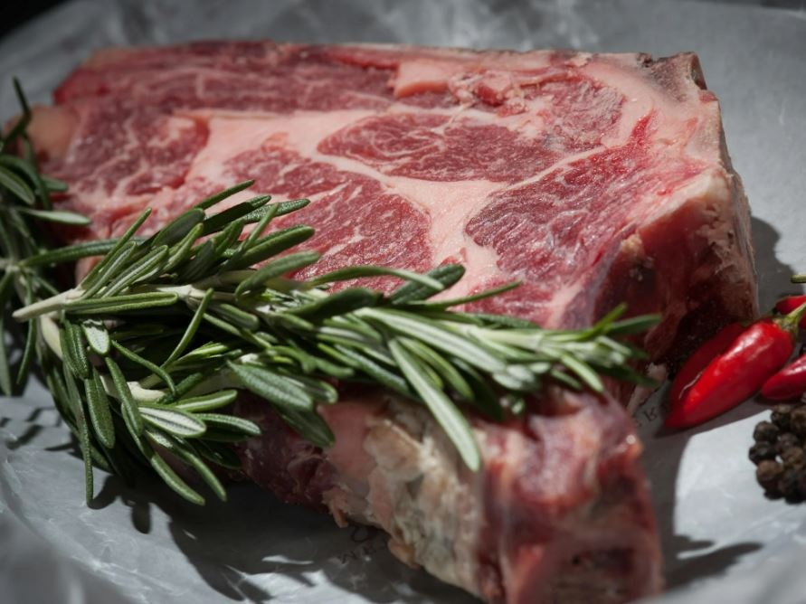 Usa: il prezzo della carne di manzo vola, creando sconcerto tra i consumatori
