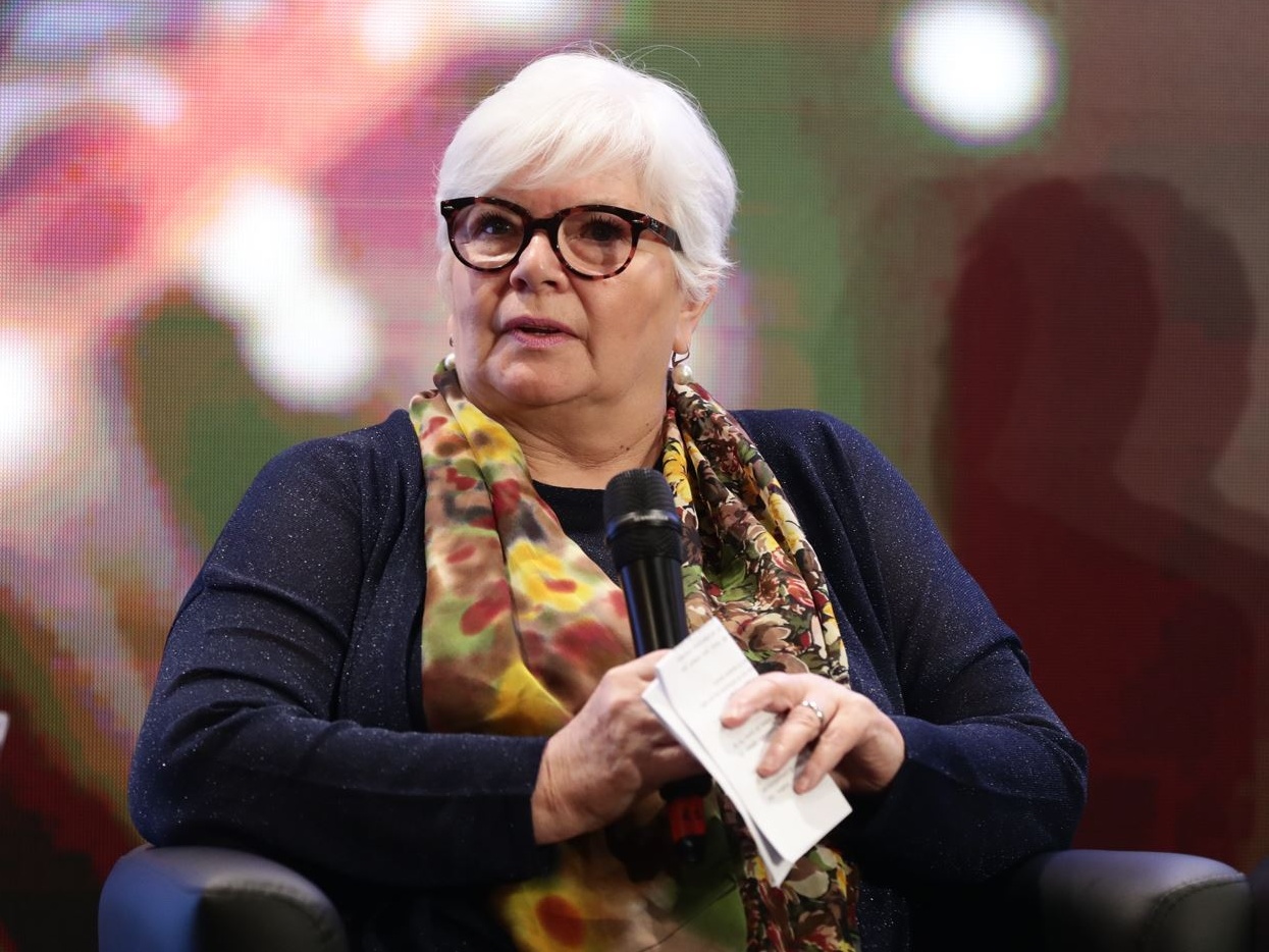 Crisi calzaturiera: crollano aziende, export in rosso e produzione ai minimi storici