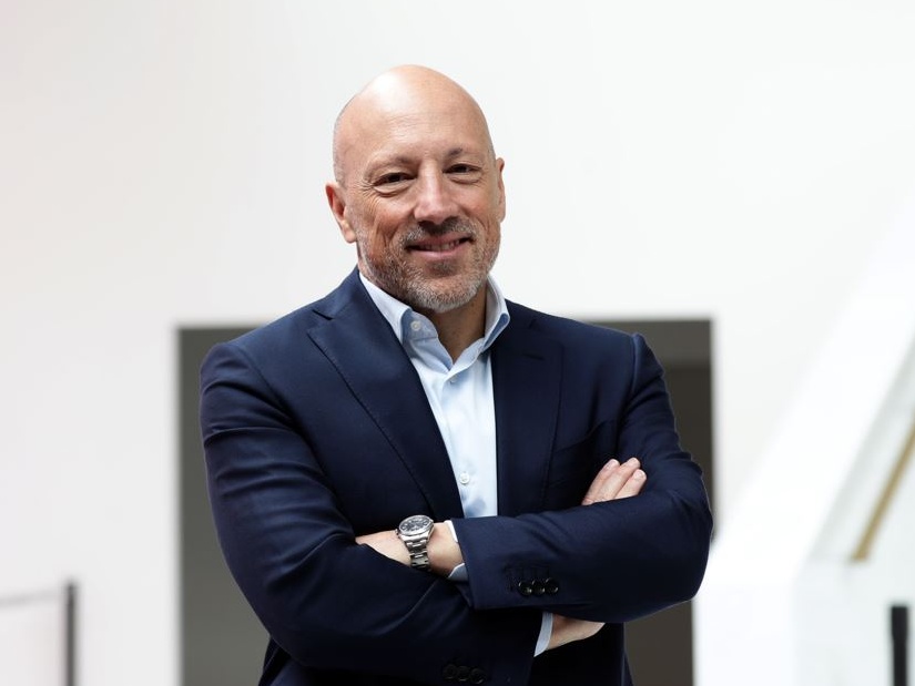 Amplifon, doppio successo su LinkedIn: oltre 100.000 follower e CEO Enrico Vita riconosciuto Top Voice