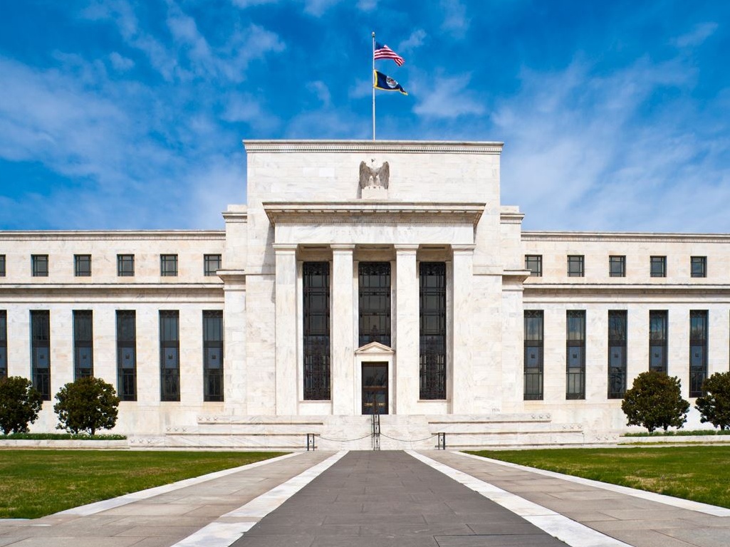 Usa: Trump va nuovamente all'attacco della Fed