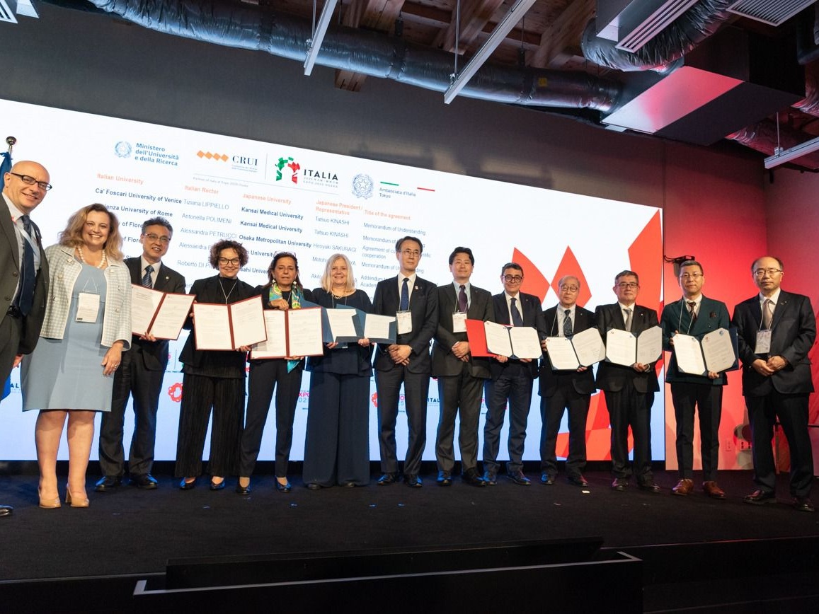 Inizia la missione di MUR e CRUI al Padiglione Italia a Expo 2025 Osaka: presentati 8 accordi con atenei giapponesi