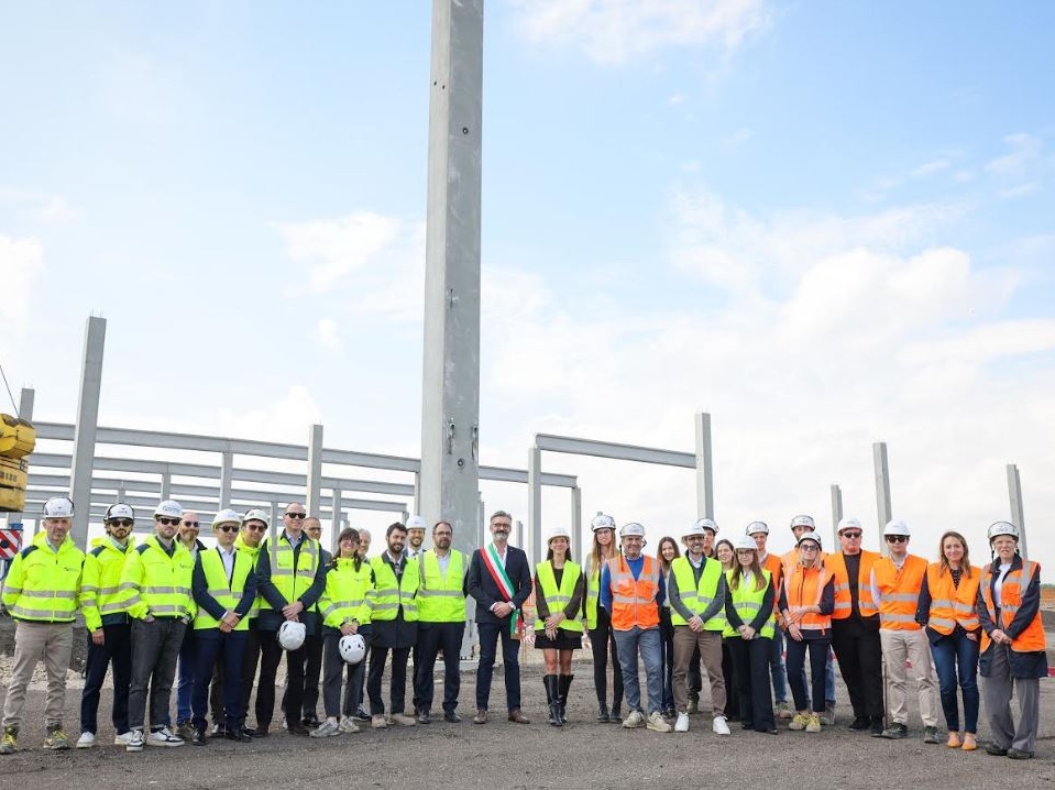 Garbe posa il primo pilastro del parco logistico in costruzione a Tortona