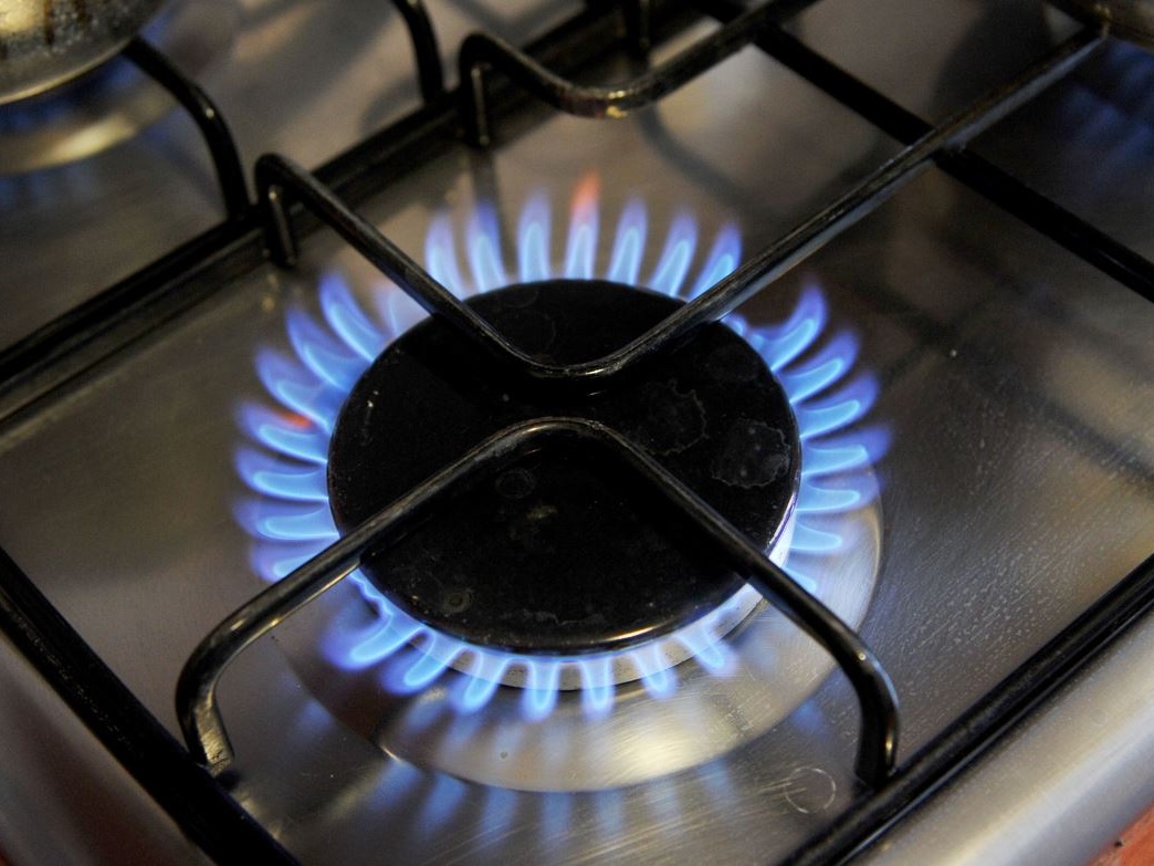 IEA: i prezzi di petrolio e gas scenderanno nei prossimi cinque anni