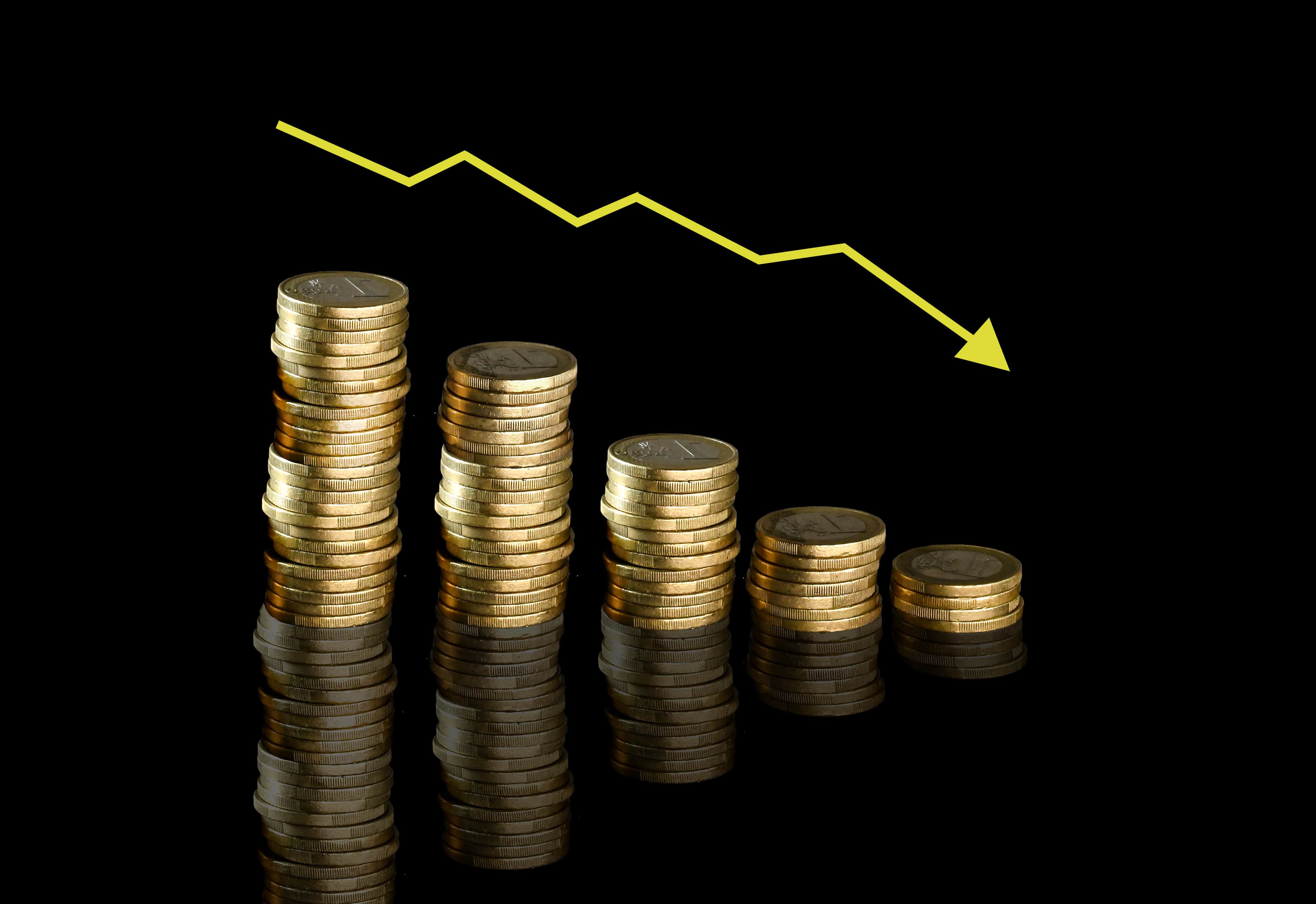 Prestiti in calo in Italia, persi oltre 55 miliardi in tre anni. Frena il credito a imprese e famiglie