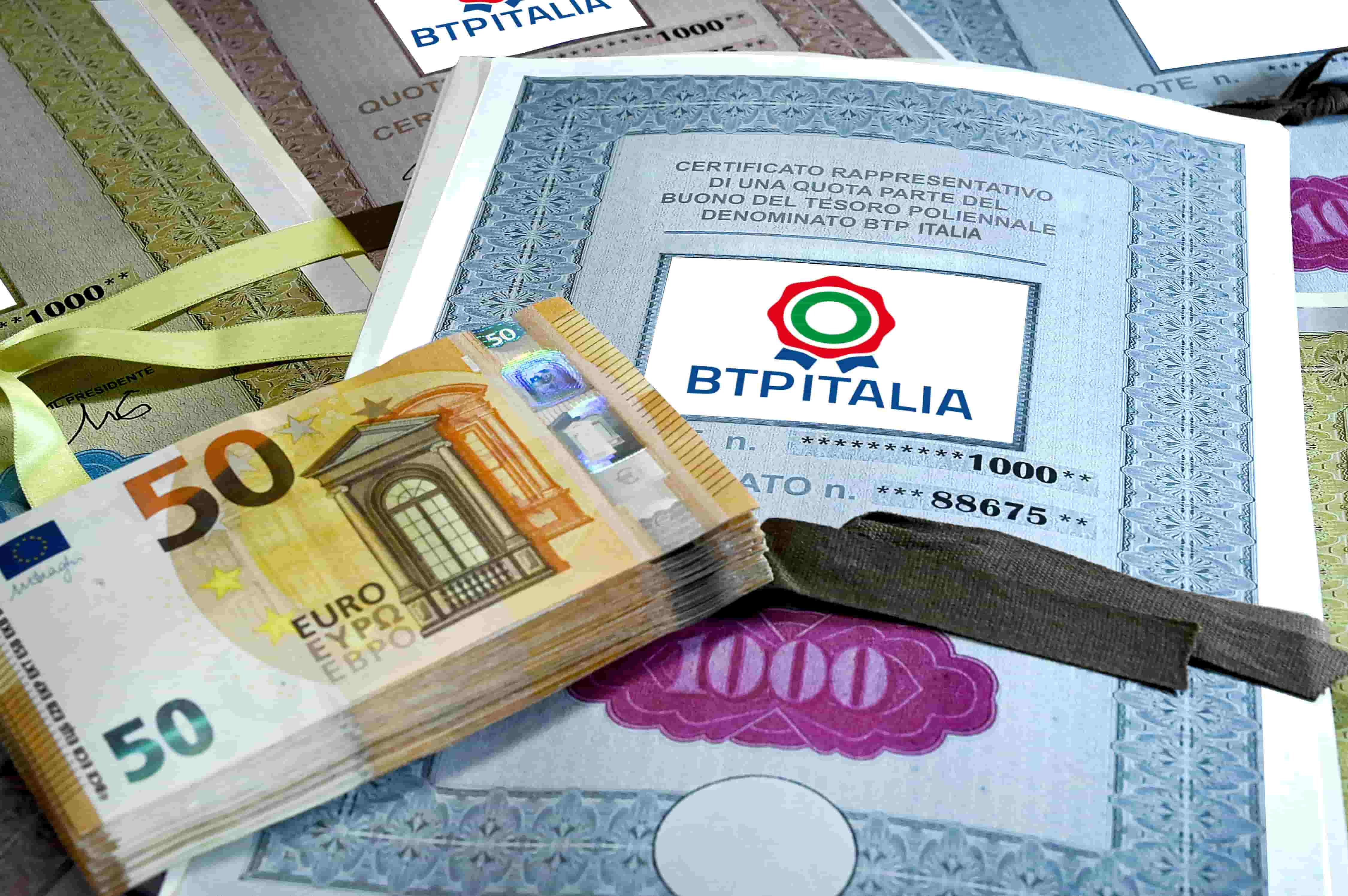 La ricchezza finanziaria delle famiglie italiane supera i 6.000 miliardi. Boom di fondi comuni e Btp