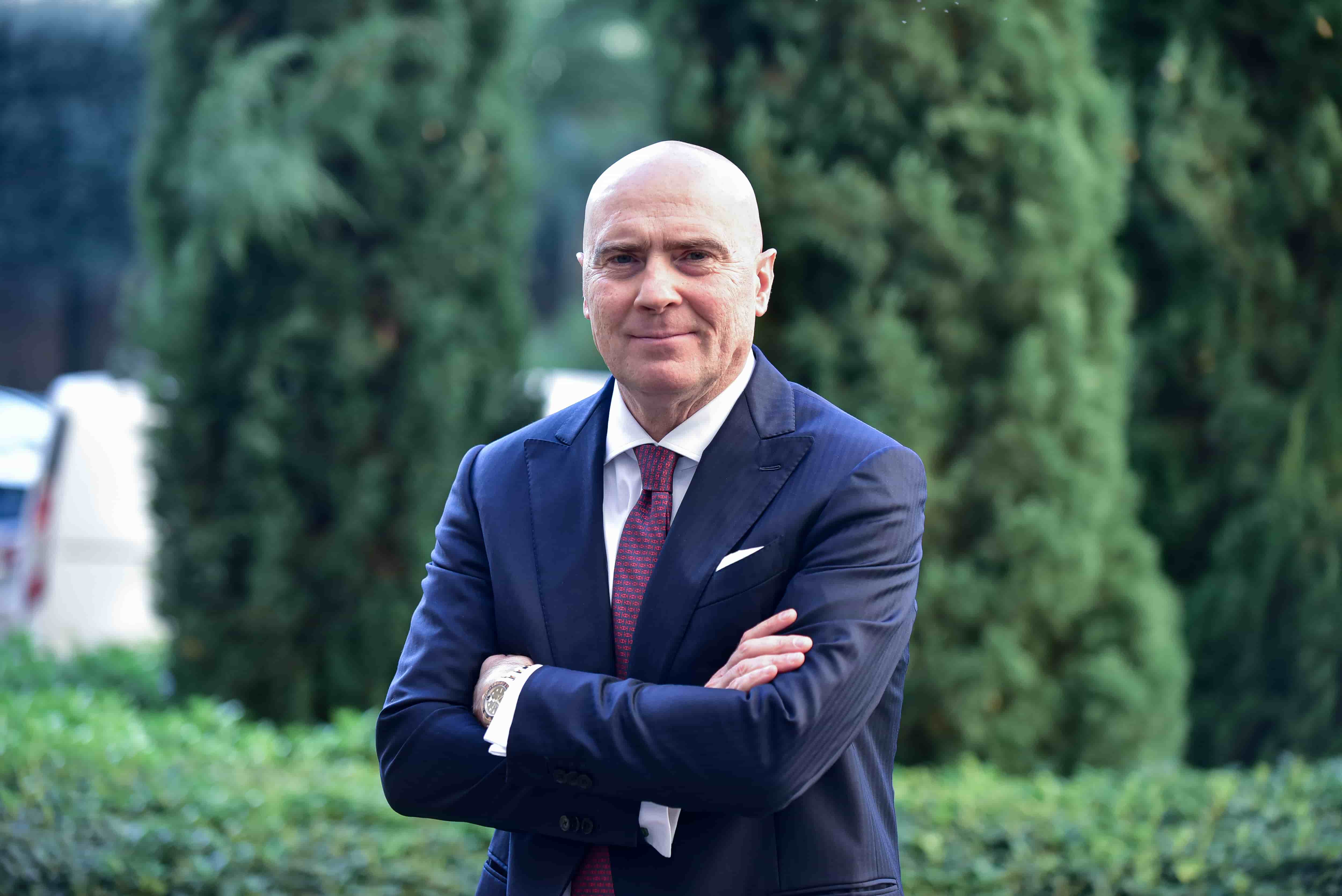 Farmaceutica italiana motore d’Europa, surplus record e leadership UE trainata dall’export