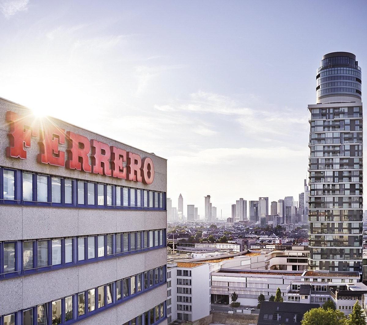 Ferrero, accordo con i sindacati, premio fino a 2.580 euro e più welfare per i dipendenti