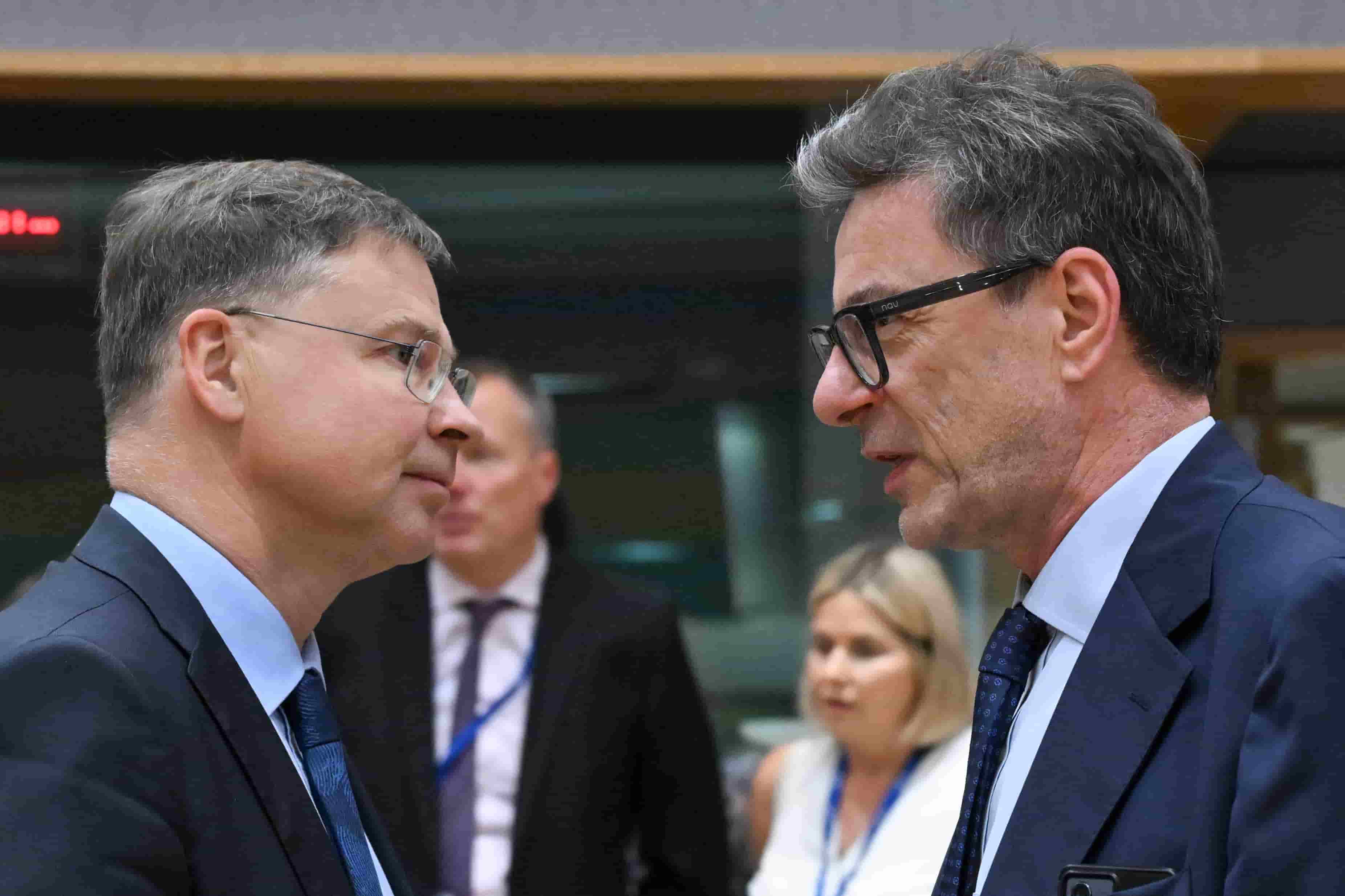 Dombrovskis, Italia vicina a uscita procedura infrazione UE