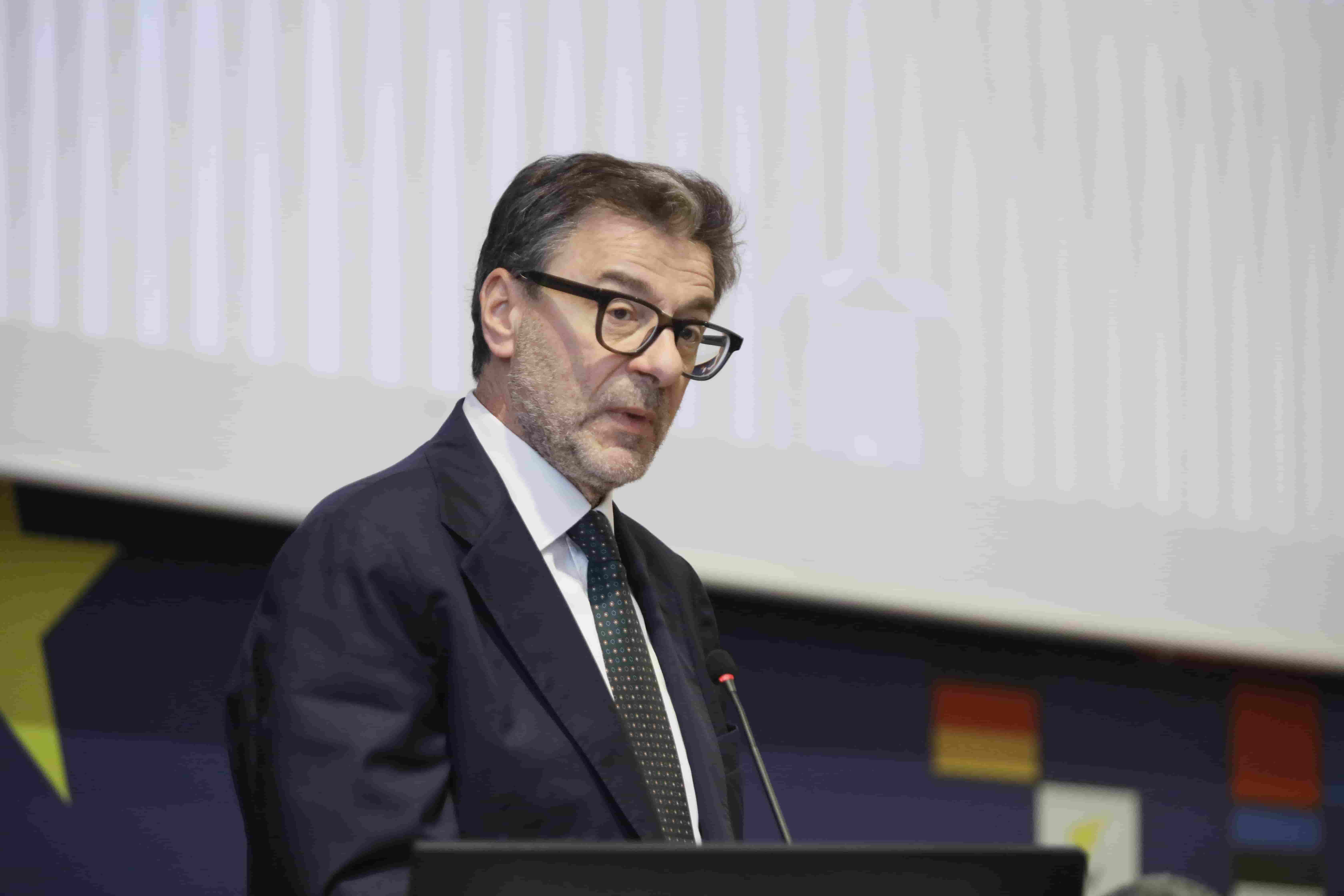 Giorgetti a Roccaraso traccia la linea su rating, pace fiscale e fondi di coesione post-2028