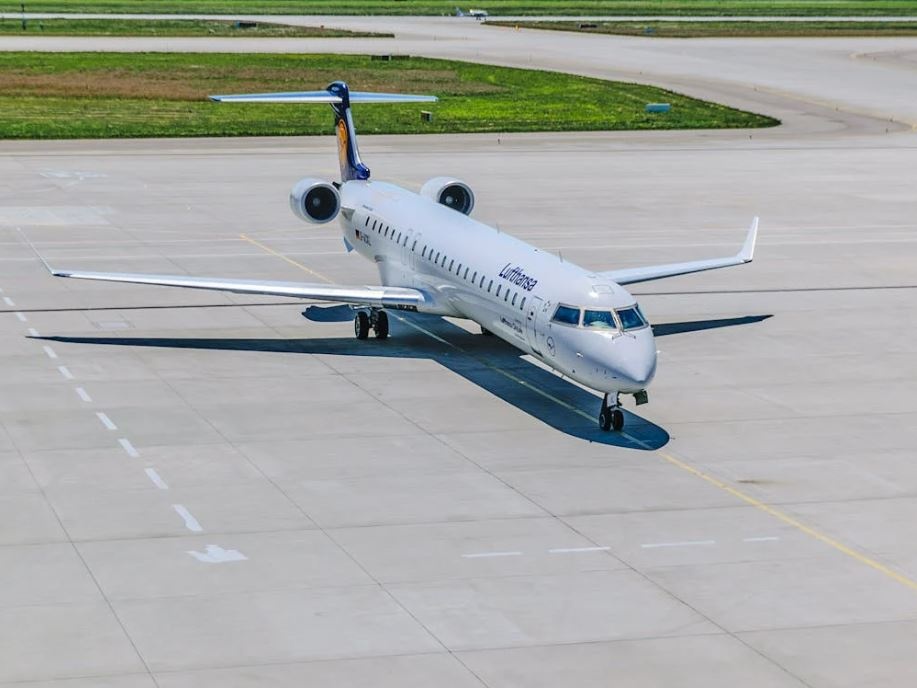 Trasporti: come previsto, crolla l'utile di Lufthansa