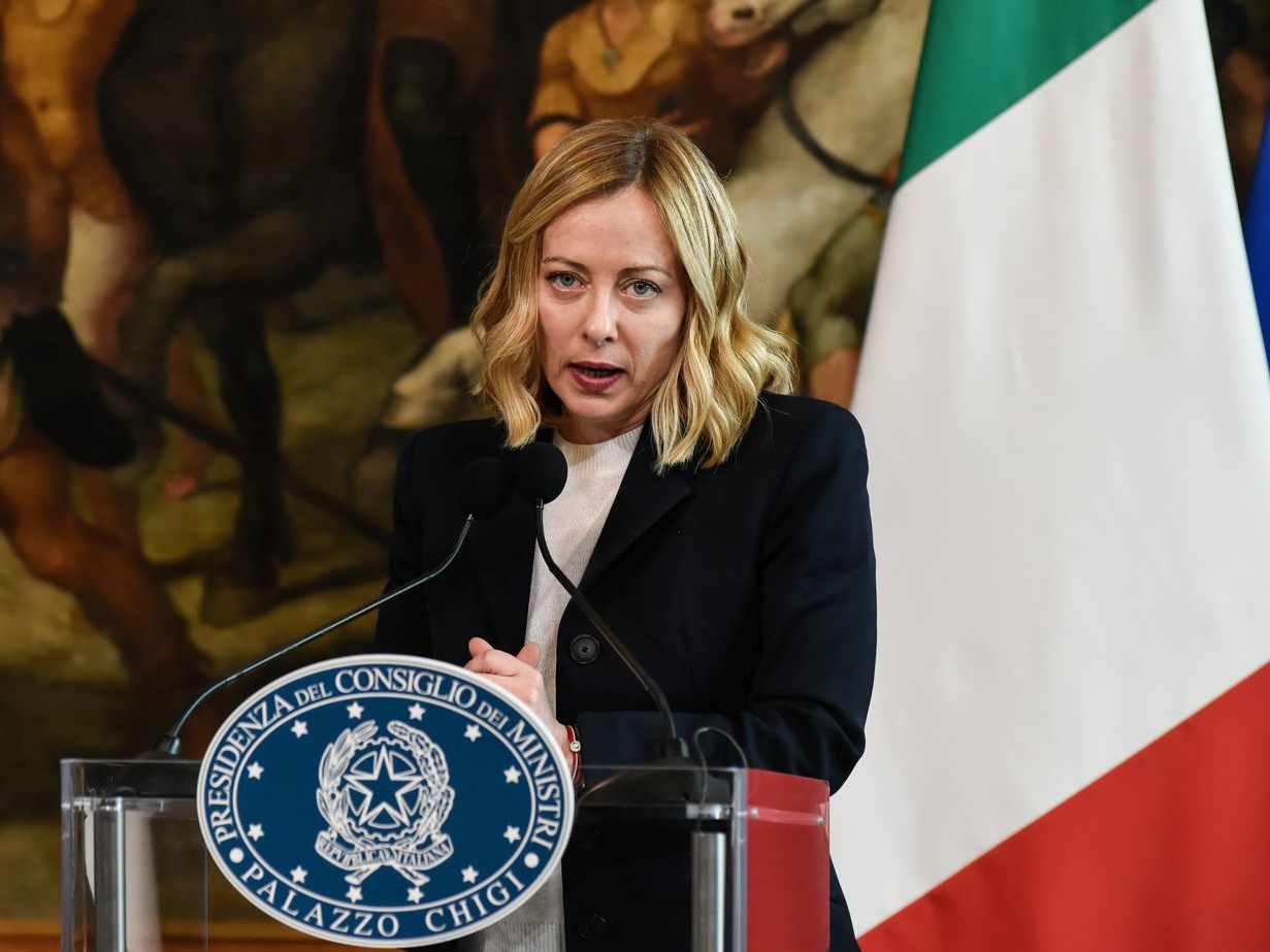 Via libera del Cdm al decreto bollette, Meloni: 3 miliardi a imprese e famiglie