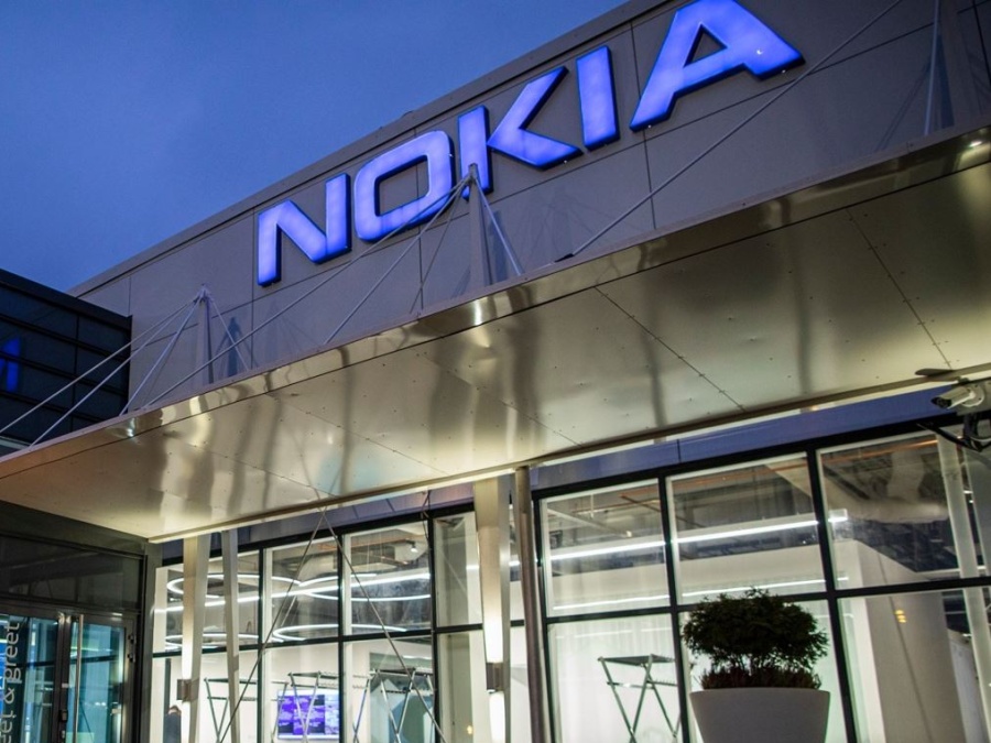 Nokia aumenta l'utile operativo del 9% nel terzo trimestre dell'anno