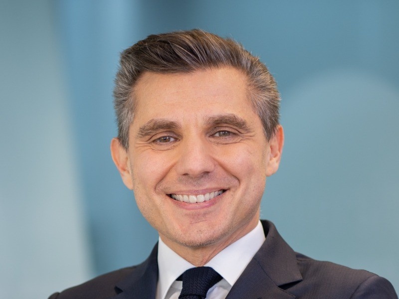 AXA acquisisce Prima: operazione da mezzo miliardo