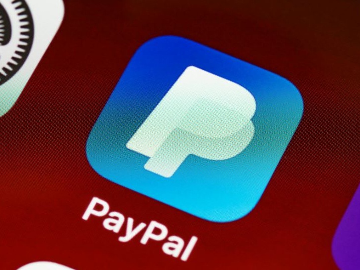 PayPal, utili in crescita e primo dividendo della sua storia