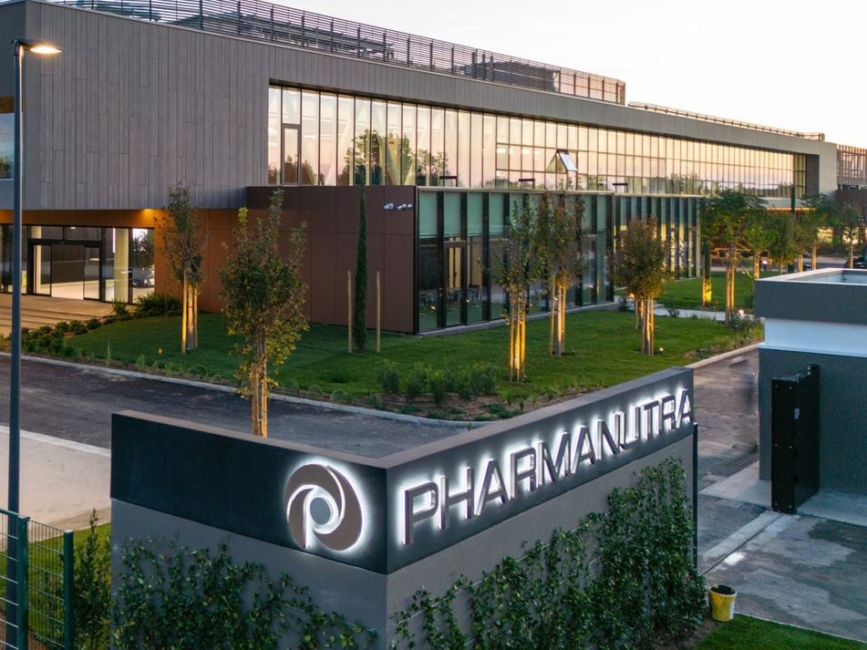 PharmaNutra sbarca in Canada con la sua linea di integratori SiderAL