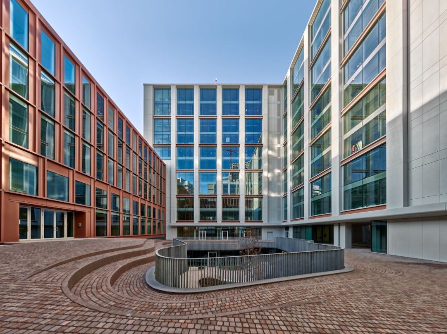 Pirelli 35: il futuro sostenibile dell’edilizia urbana parte da Milano grazie a Siemens e Coima