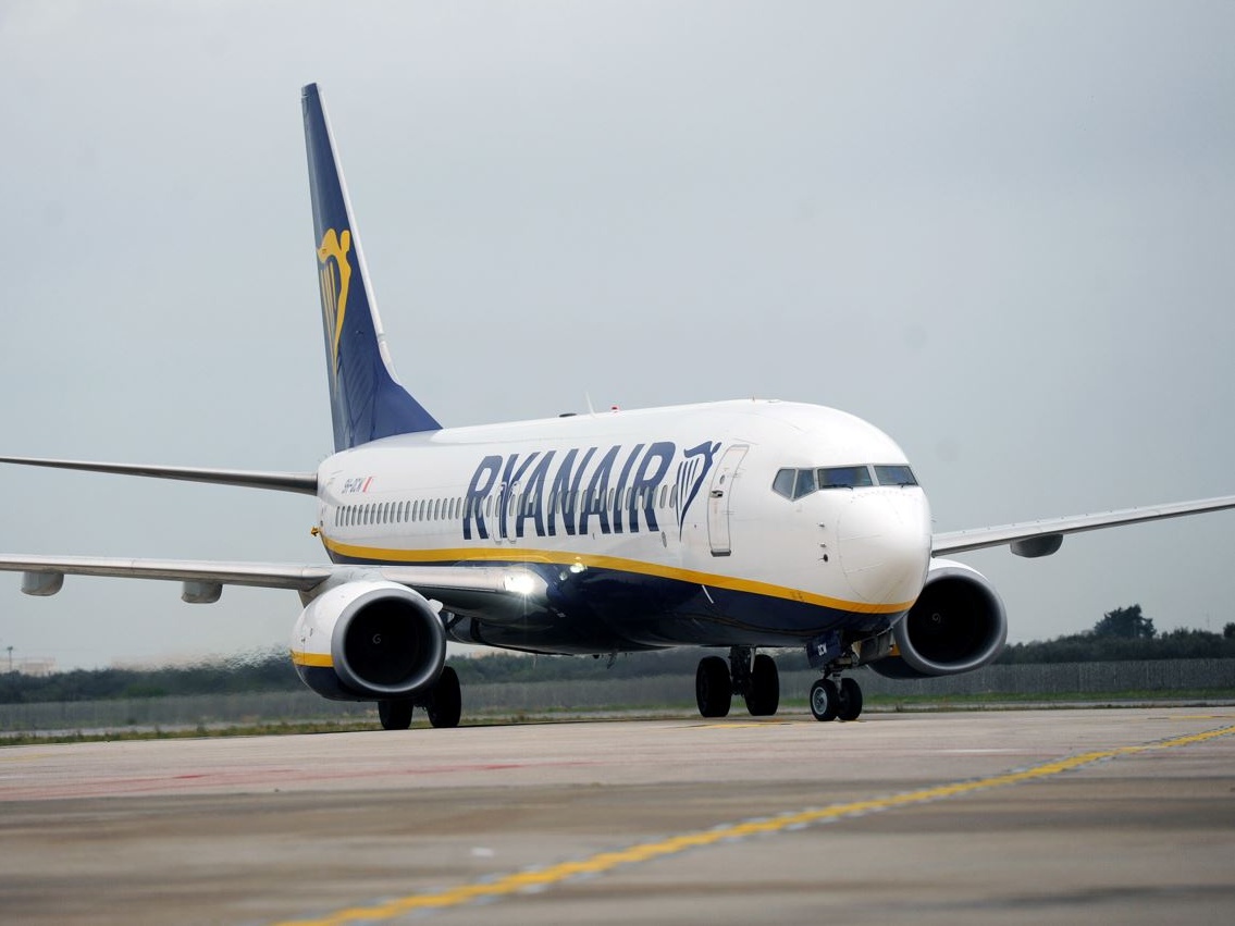 Ryanair chiede all'Ue di ridurre le tasse ambientali sul trasporto aereo