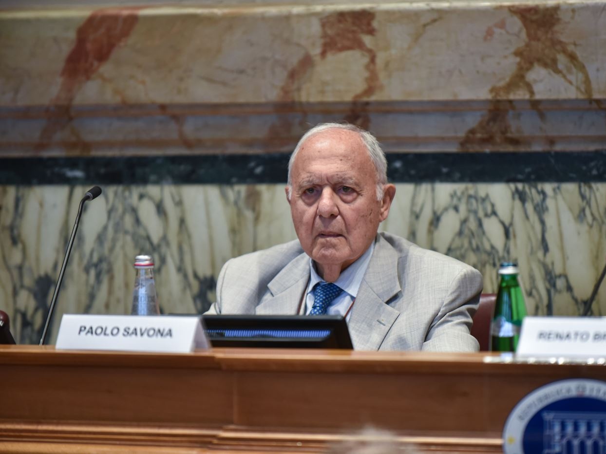 Savona tra Golden Power e Golden Exit? I dubbi su una Consob sospesa