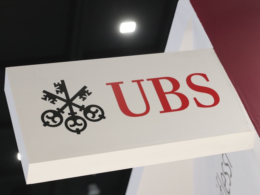 UBS, trimestre record, utile netto a 2,5 miliardi di dollari e progressi nell’integrazione con Credit Suisse