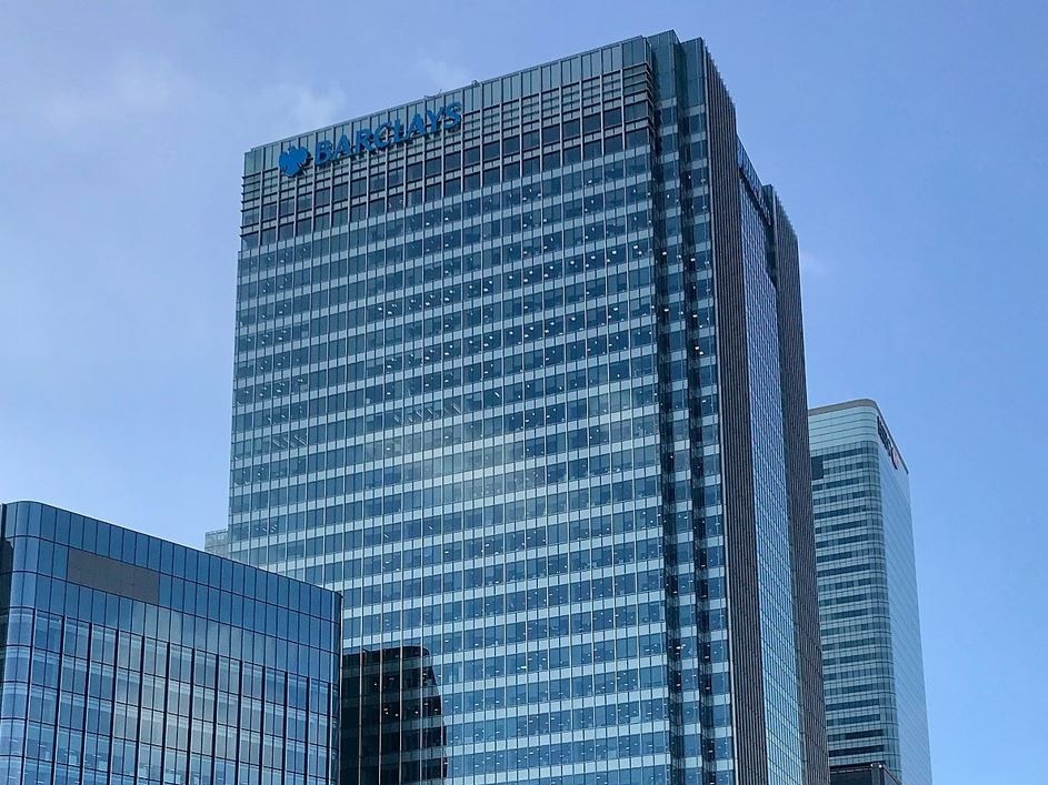 Banche: Barclays ha accesso al 16% delle azioni di Commerzbank