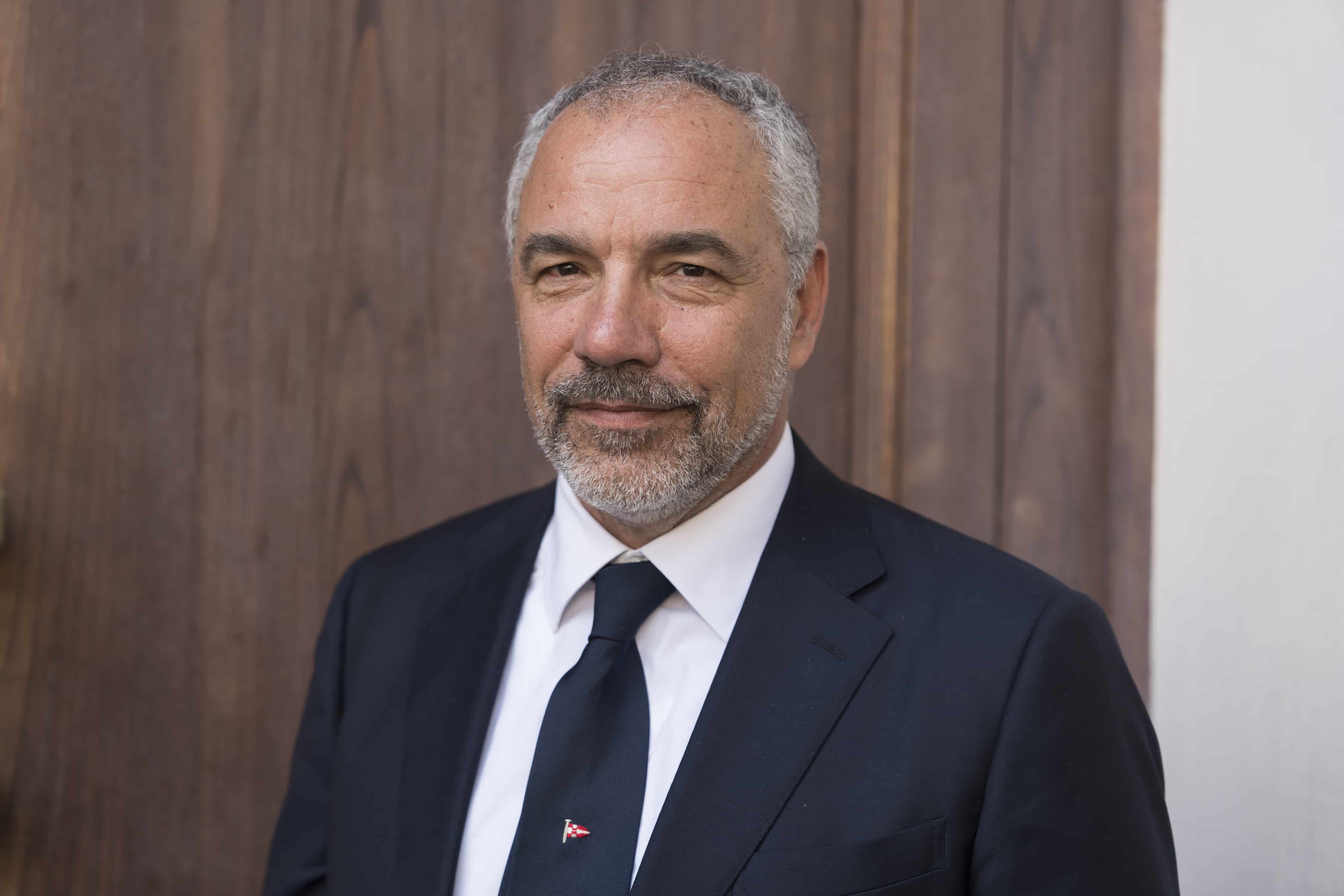 Manovra, come correggere l'articolo 18 evitando distorsioni e asimmetrie