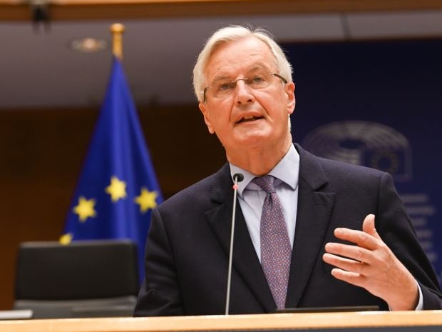 Francia: l'Assemblea nazionale mette fine al governo Barnier, ormai è caos politico