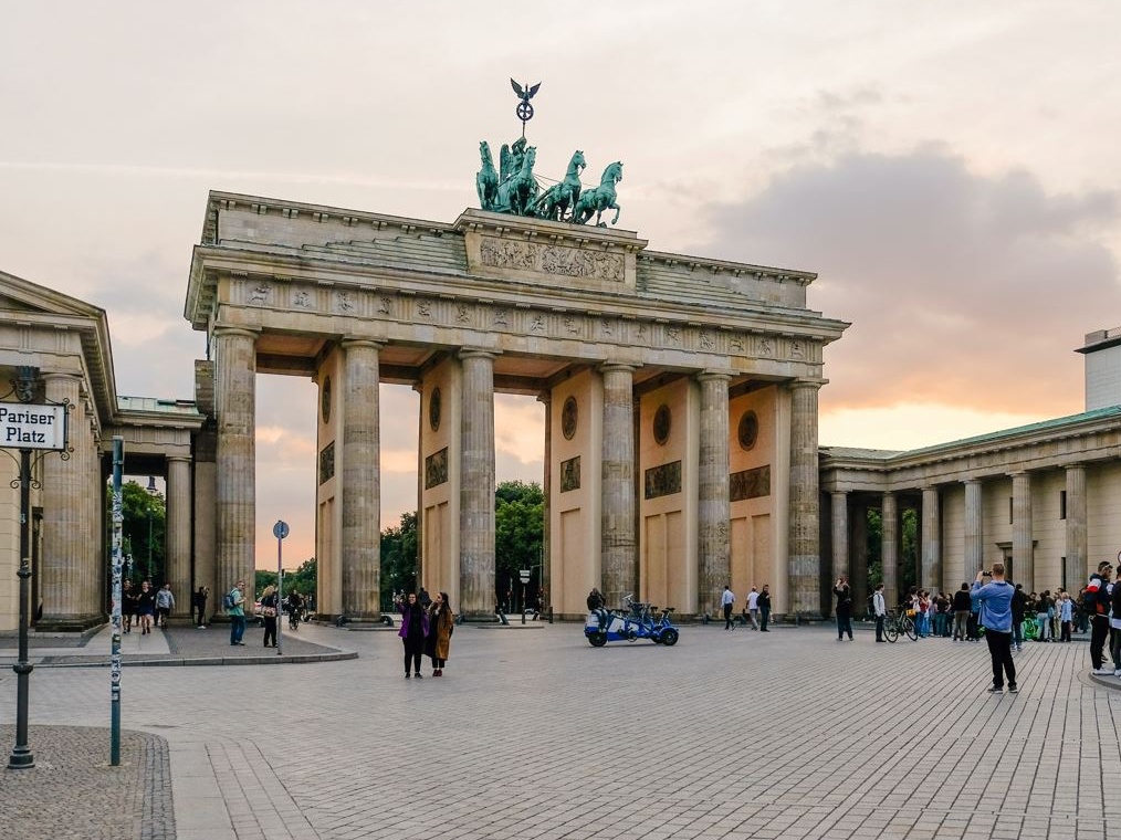 Germania: gli ordini ai minimi della crisi del 2009