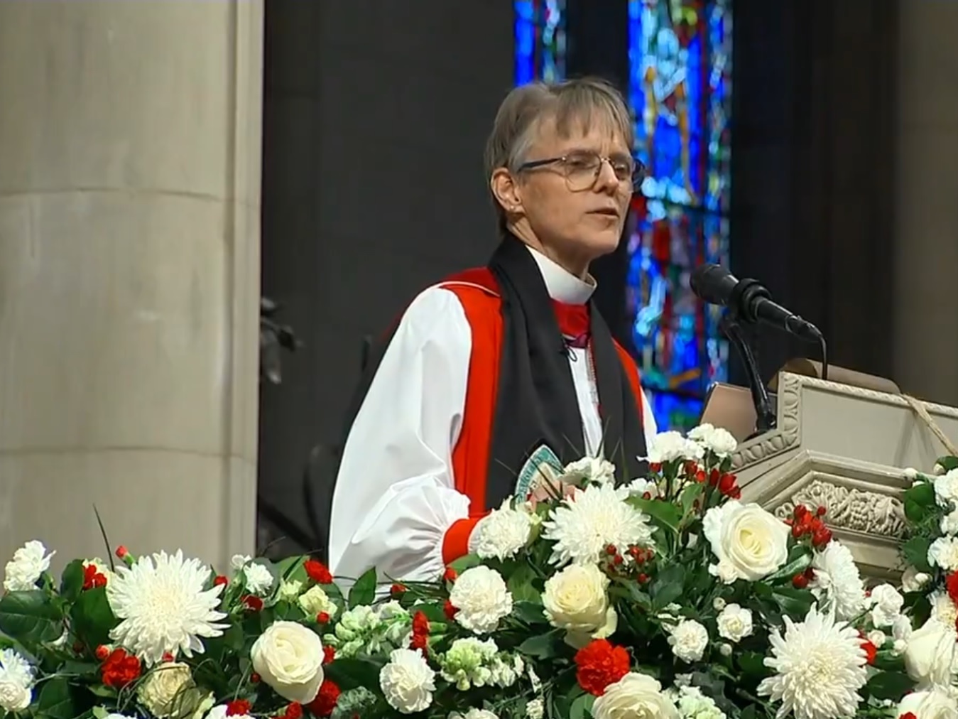 Misericordia e potere: da un vescovo donna il sermone che ha sfidato Trump