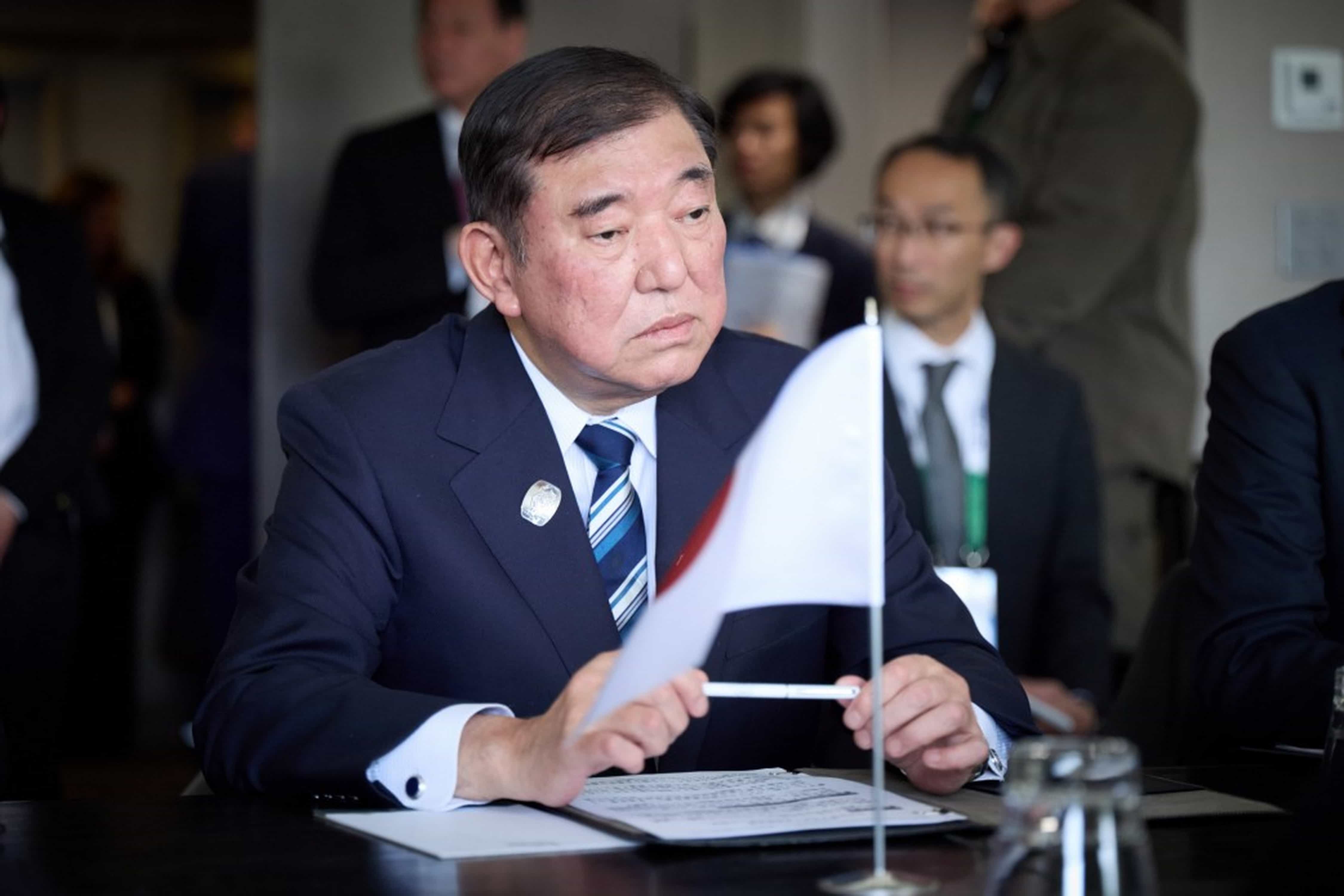 Giappone. Ishiba si dimette da leader del suo partito, aprendo la strada alla sua successione come premier