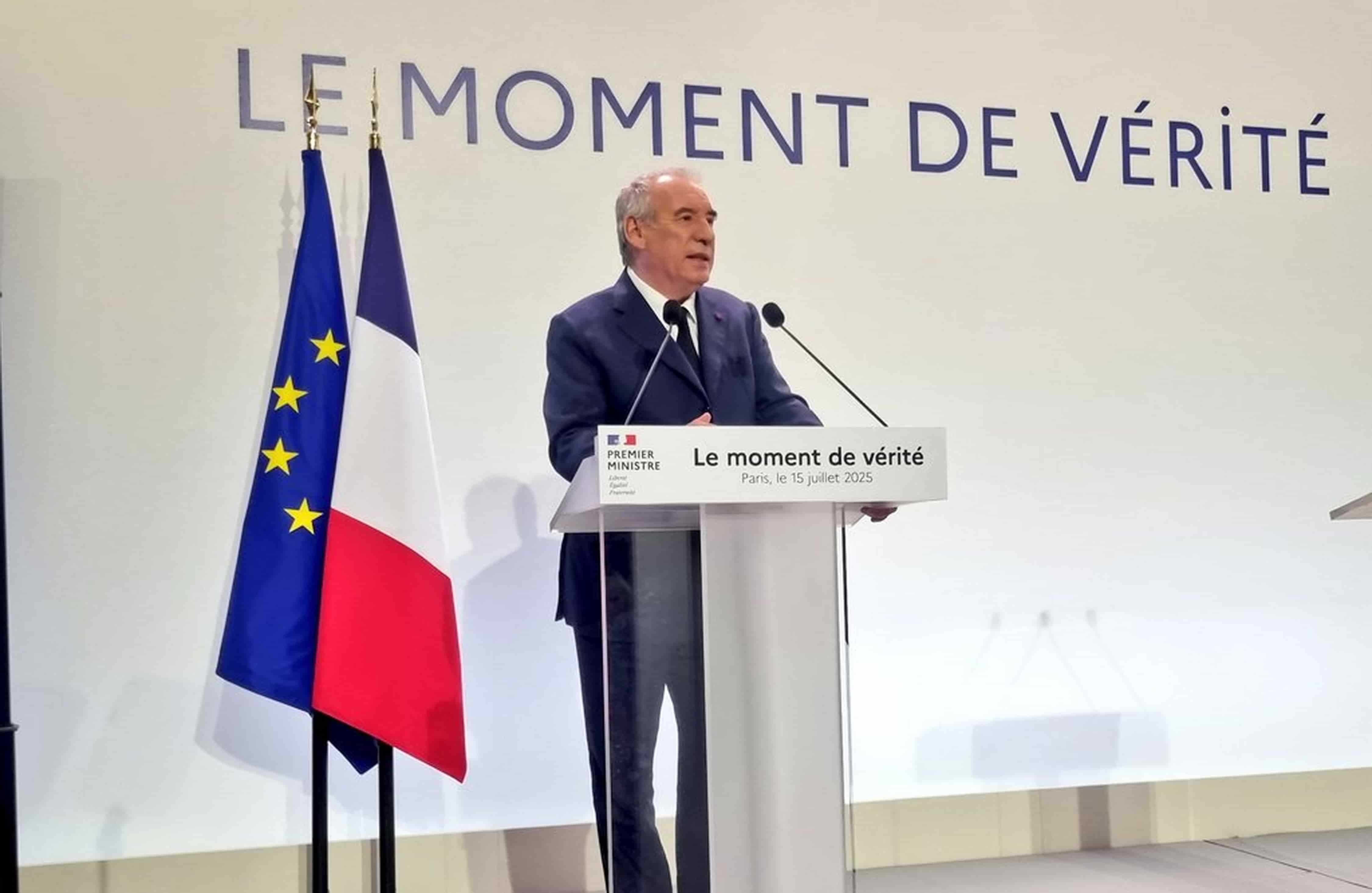 Francia: i sindacati contro i tagli di bilancio proposti da Bayrou, il 18 settembre il Paese paralizzato dagli scioperi