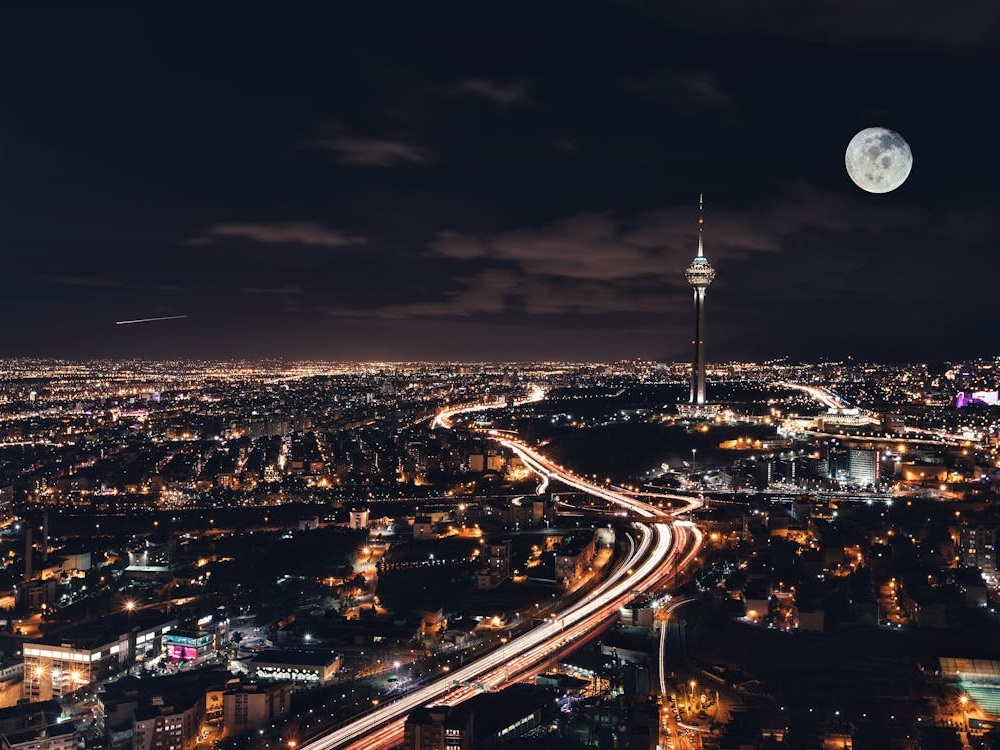 Iran: il Nobel Narges Mohammadi rilasciata per tre settimane dal carcere