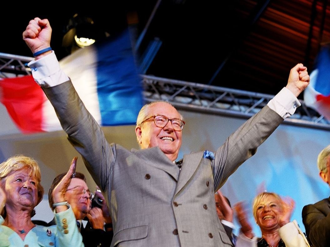 Francia: morto Jean-Marie Le Pen, riportò l'estrema destra al centro della scena politica